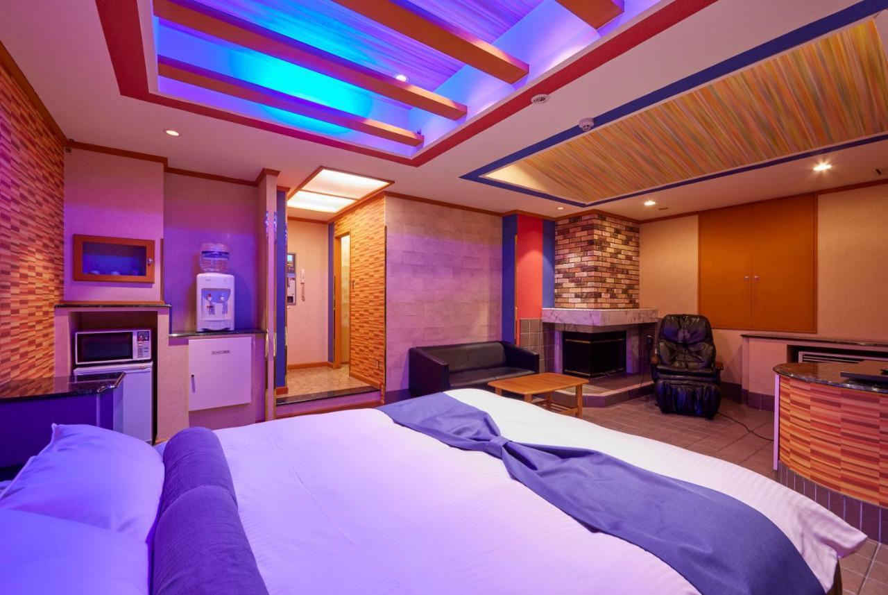 Hotel Coco Club Azumino (Adults Only) Экстерьер фото